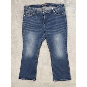 Levis Jeans Womens Plus 22W Blue 512 Perfectly Shaping Bootcut MediumWash Preppy